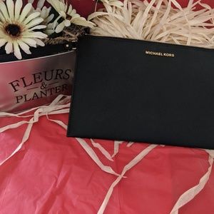 Michael Kors XL Leather Zip Clutch